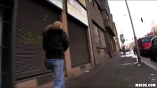 Lezbiyenler hd sert pornolar öpüşme, yalama, parmaklama ve kullanma