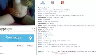 Kız hard anal izle şanslı horoz üzerinde oturan