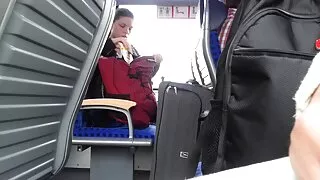 Evde sert porno genç anne ve oğlu değil.